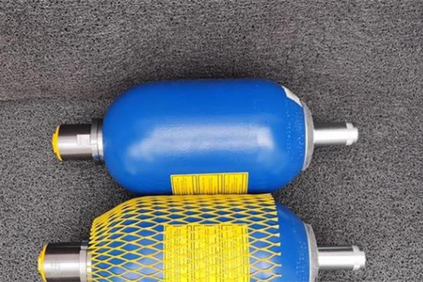 蓄能器選擇與維護,必備知識分享! 圖2